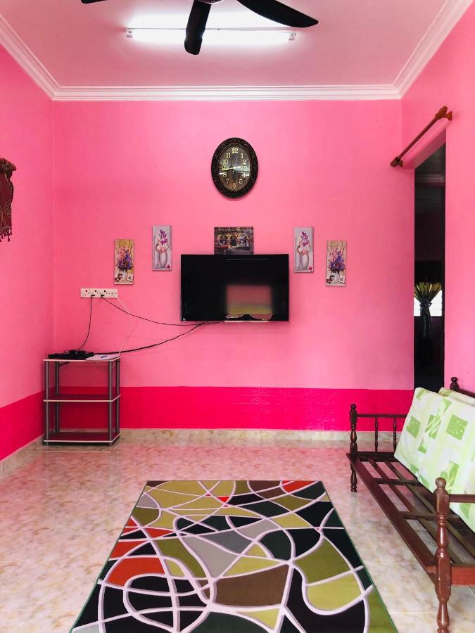 Homestay Tok Abah Dalam Rhu Пасир Путе Екстериор снимка